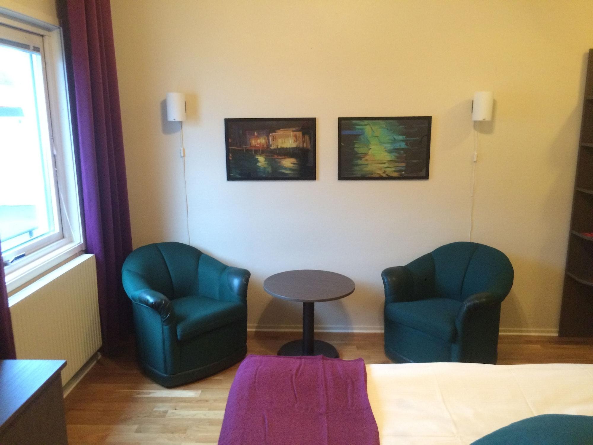 Mjoelby Stadshotell Екстериор снимка