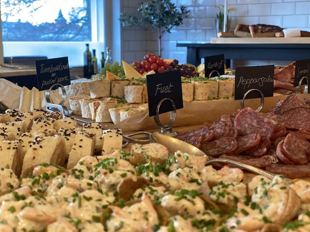 Mjoelby Stadshotell Екстериор снимка