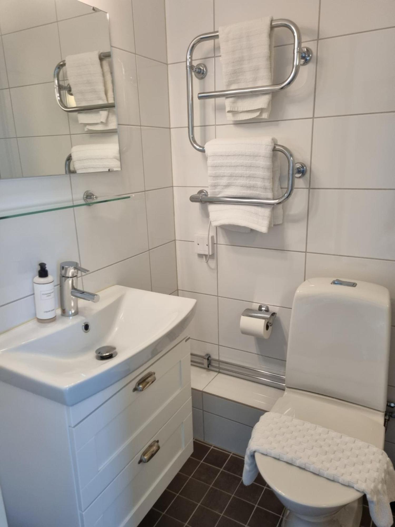 Mjoelby Stadshotell Екстериор снимка