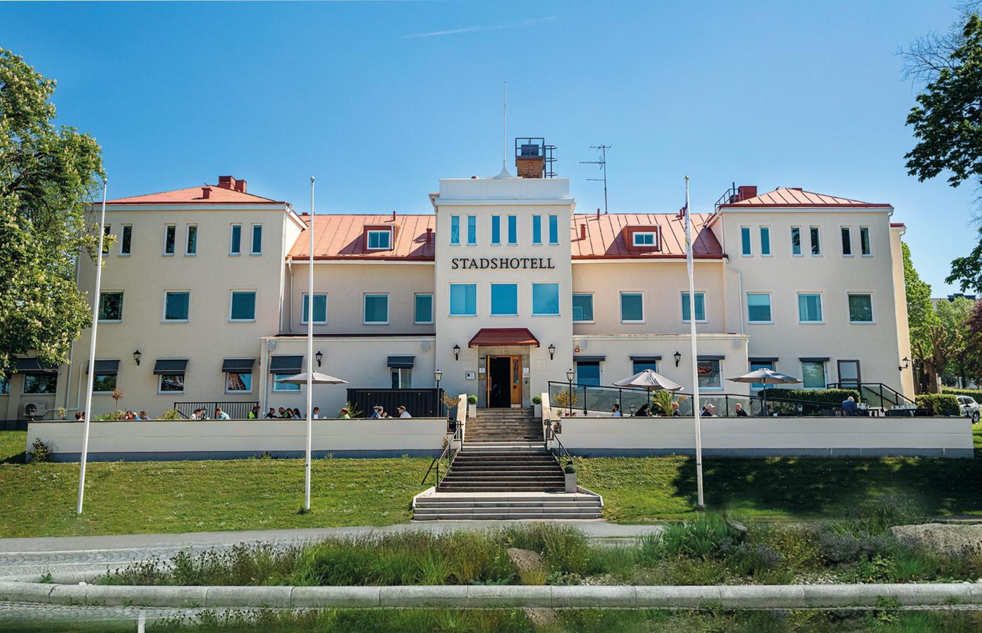 Mjoelby Stadshotell Екстериор снимка