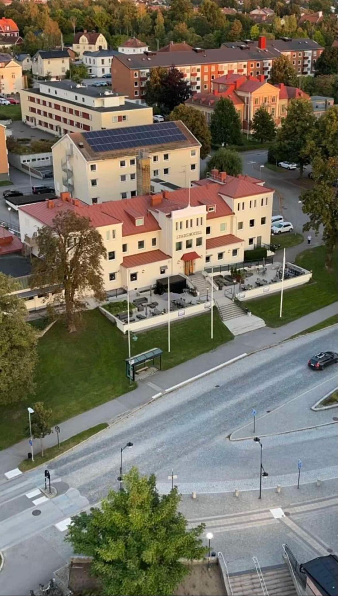 Mjoelby Stadshotell Екстериор снимка